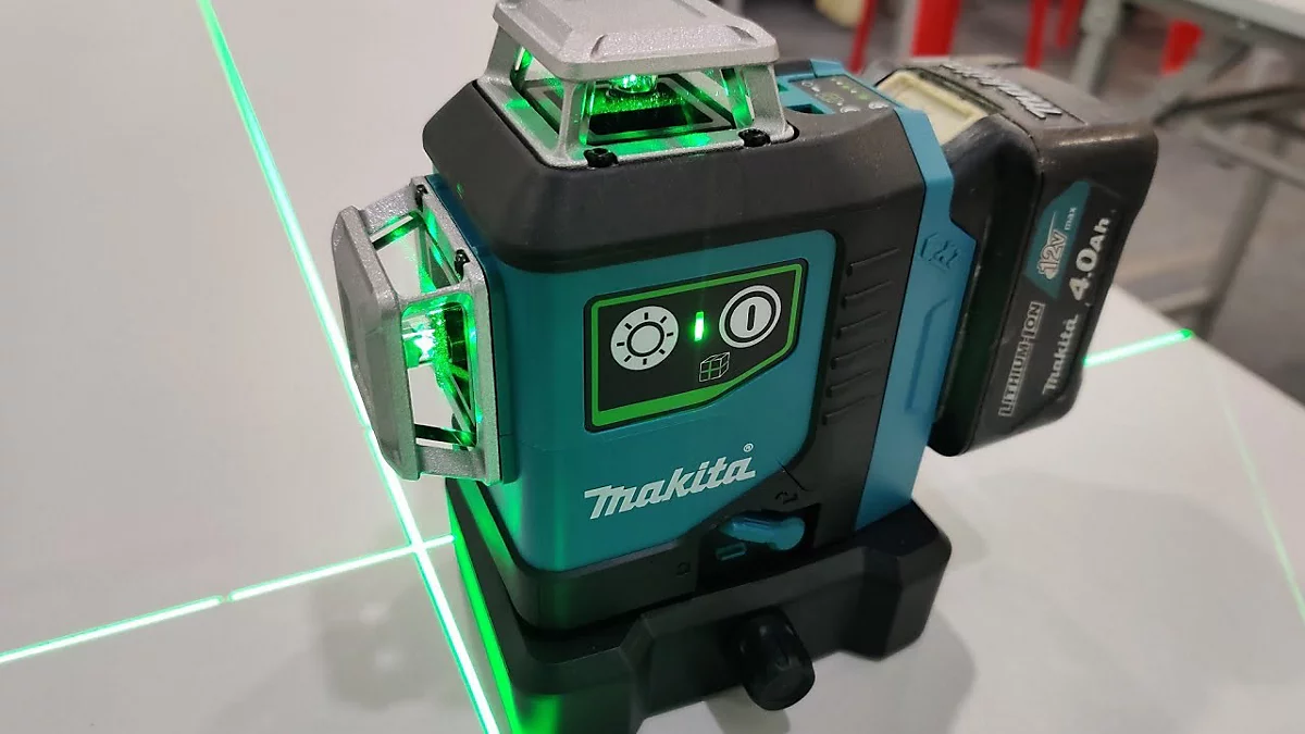 makita-sk700gdz-12v-cxt-multi-line-laser-level-green-body-only-tripod-stand~5055995573782_02c_MP